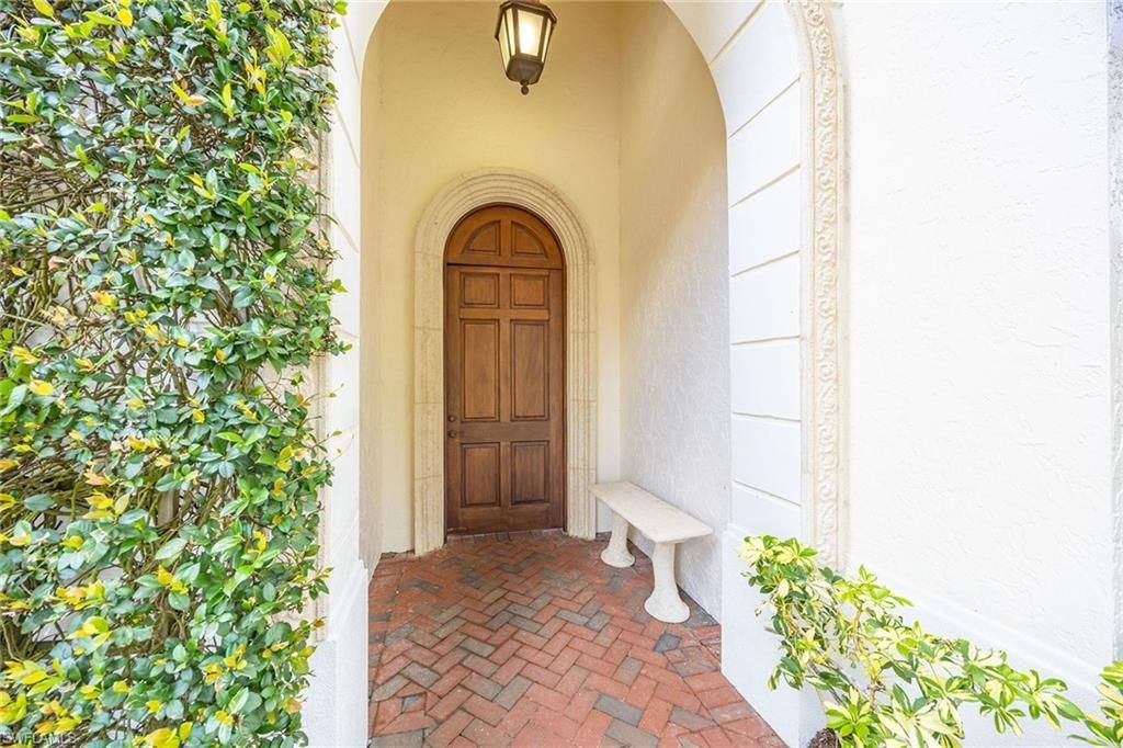 9154 Torrefino Ct, Naples, FL 34109 Photo