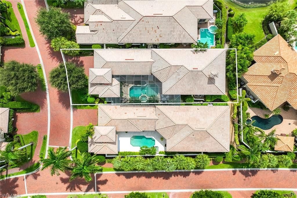 9154 Torrefino Ct , Naples, FL 34109 Photo