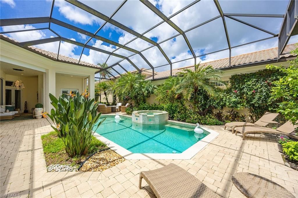 9154 Torrefino Ct , Naples, FL 34109 Photo