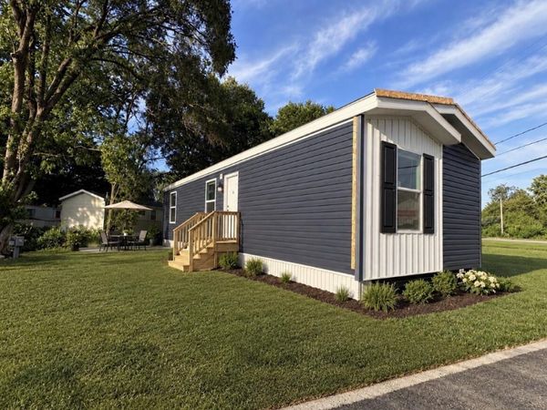 4747 W River Drive NE, Unit lot 54, Comstock Park, MI 49321