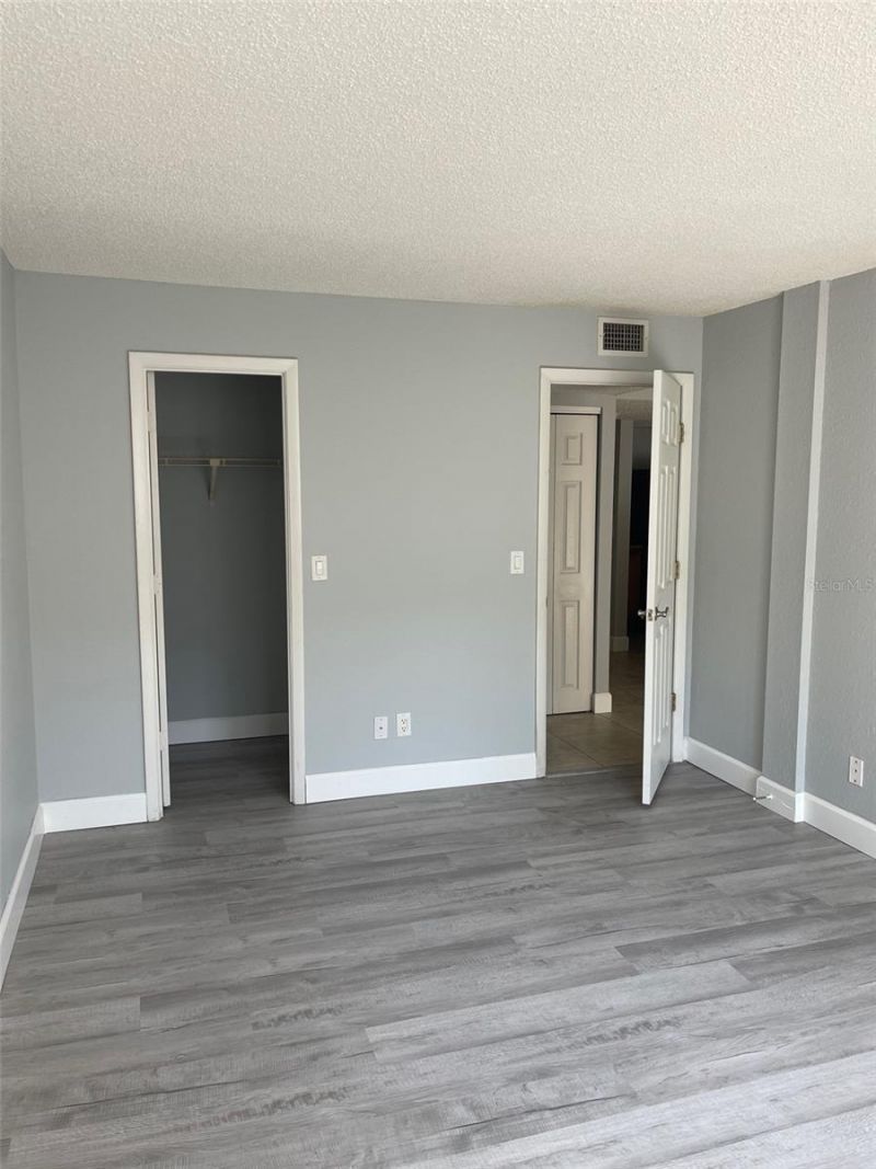 2755 Coconut Bay Ln Lane , Unit 119 (1K), Sarasota, FL 34237 Photo