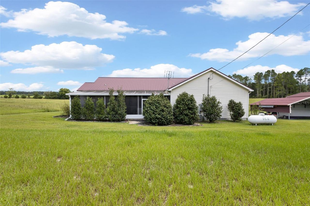 4700 NW 26th Street, Bell, FL 32619 Photo