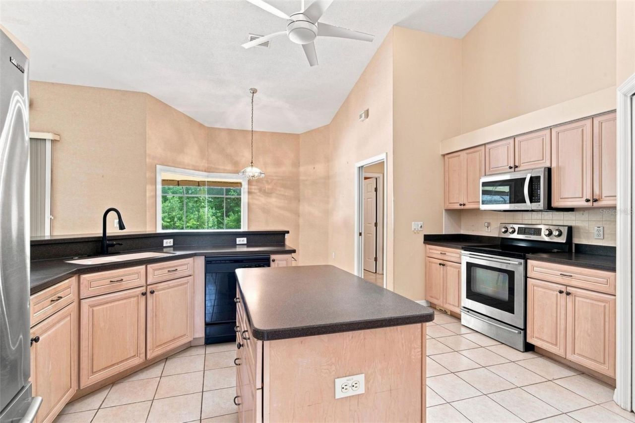 5928 N Oakmont Drive, Beverly Hills, FL 34465 Photo