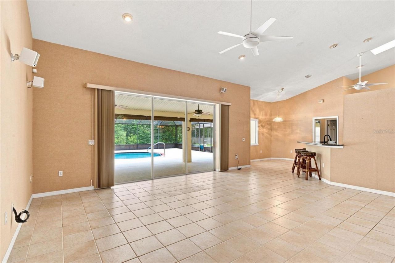 5928 N Oakmont Drive, Beverly Hills, FL 34465 Photo
