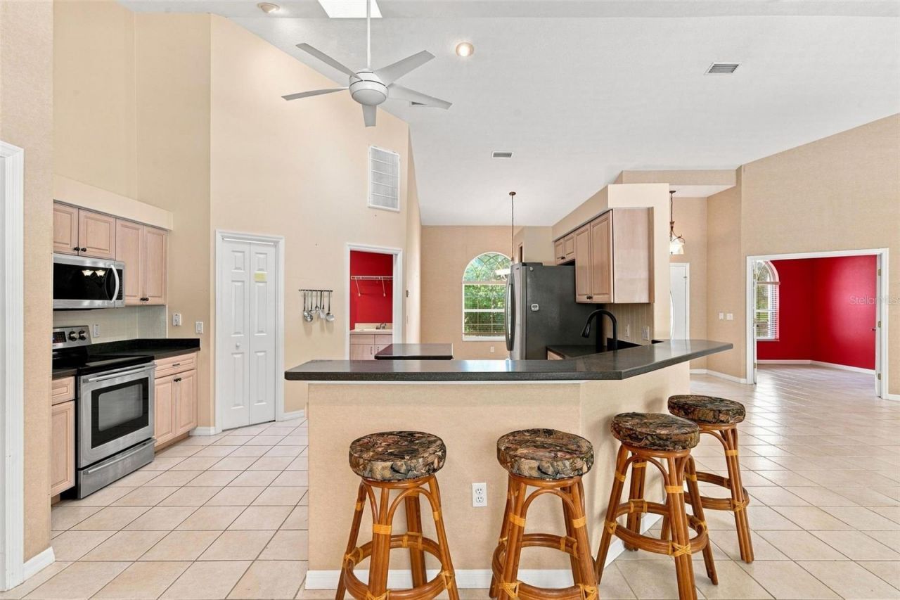 5928 N Oakmont Drive, Beverly Hills, FL 34465 Photo