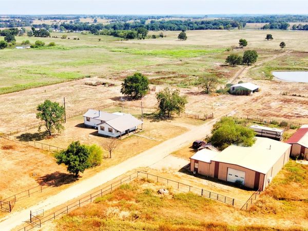 6655 133rd, Holdenville, OK 74848