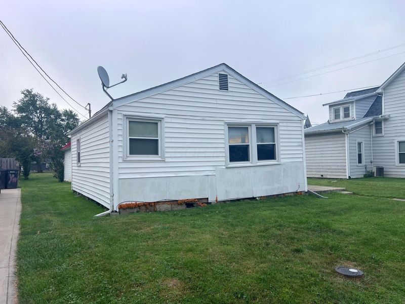 204 N Liberty Street , Baltimore, OH 43105 Photo 2