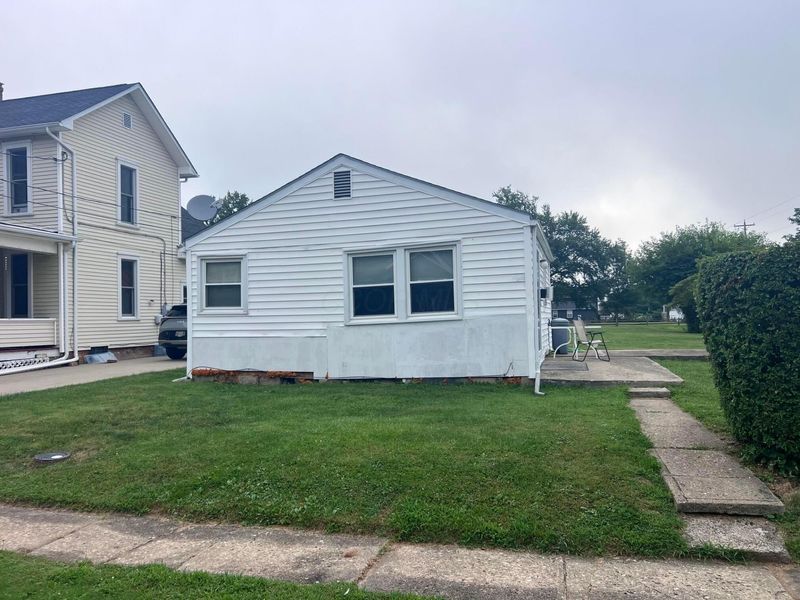 204 N Liberty Street , Baltimore, OH 43105 Photo 3