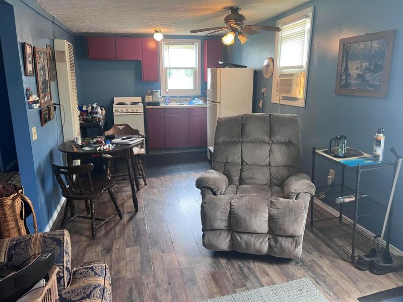 204 N Liberty Street , Baltimore, OH 43105 Photo 7