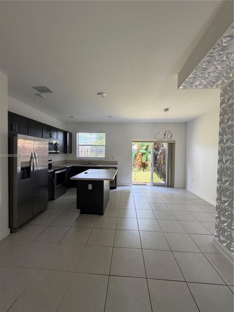 2739 SE 17th St, Homestead, FL 33035 Photo