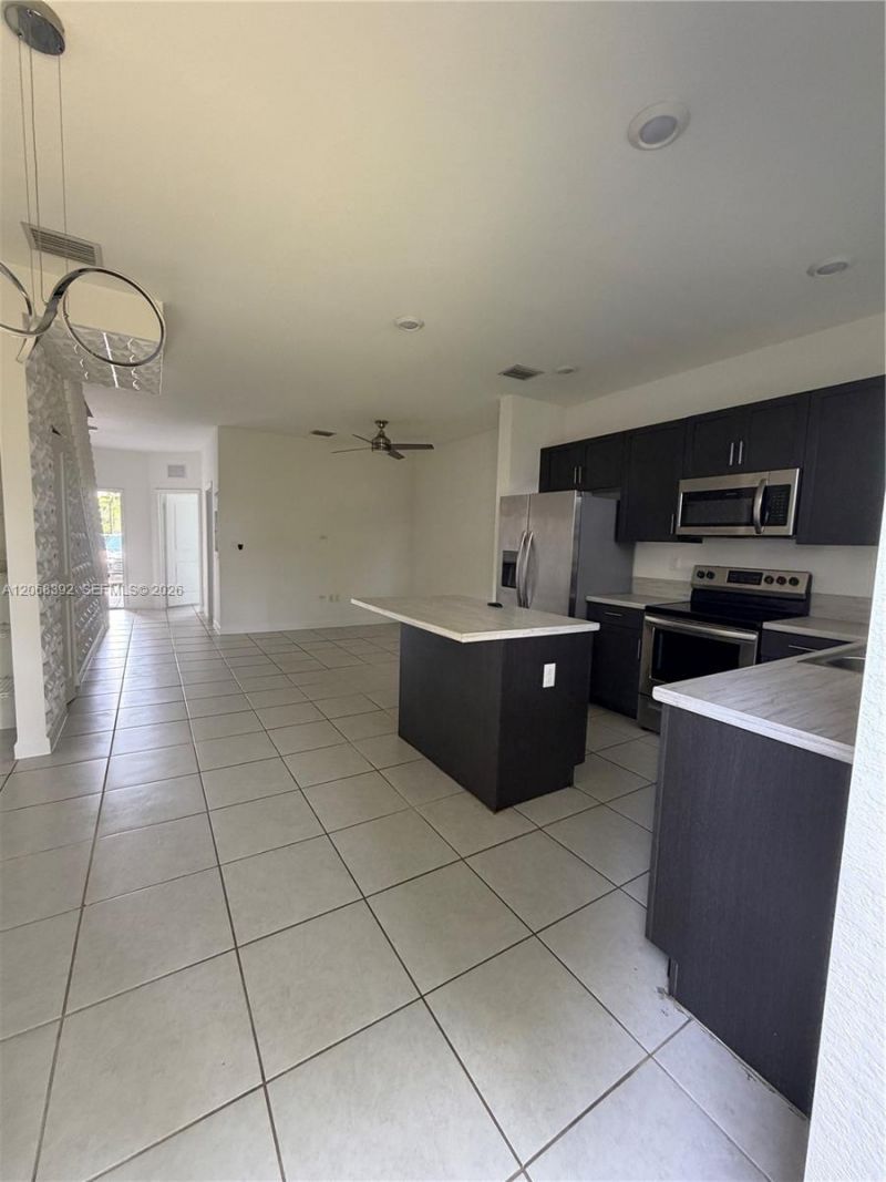 2739 SE 17th St, Homestead, FL 33035 Photo