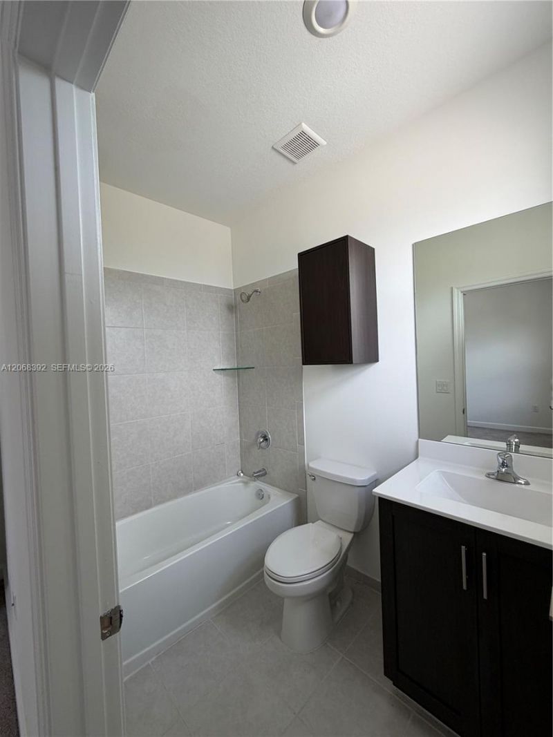 2739 SE 17th St, Homestead, FL 33035 Photo