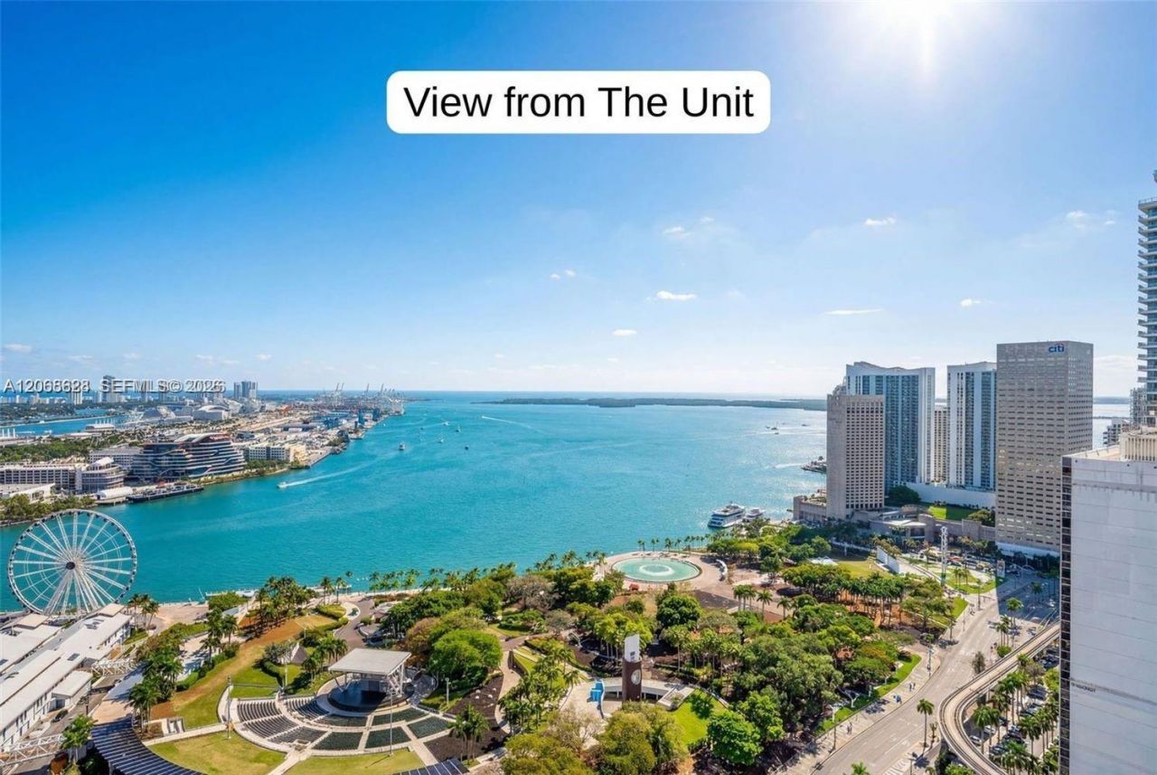 244 Biscayne Blvd , Unit 3702, Miami, FL 33132 Photo