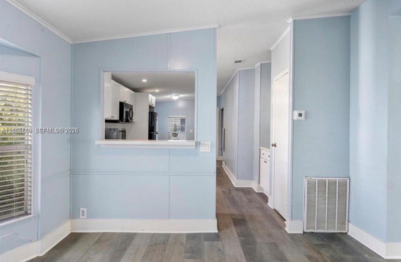 19800 SW 180th Ave, Unit 222, Miami, FL 33187 Photo