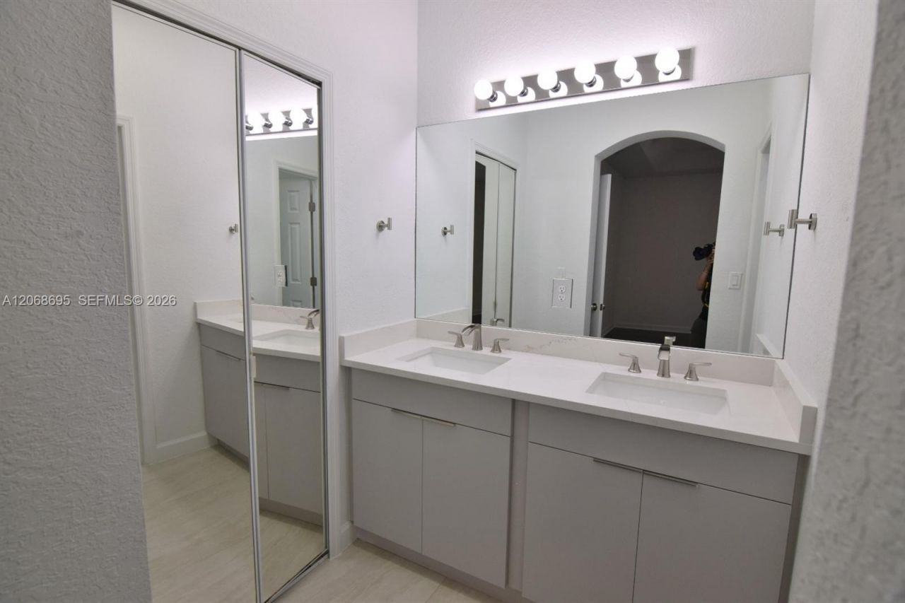 7855 NW 110th Ave , Unit 7855, Doral, FL 33178 Photo