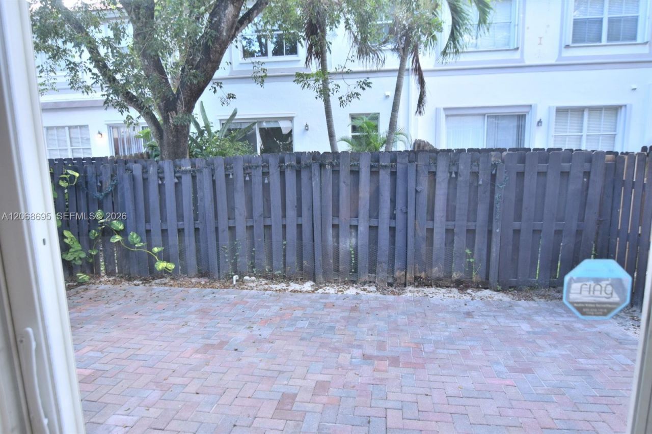 7855 NW 110th Ave , Unit 7855, Doral, FL 33178 Photo