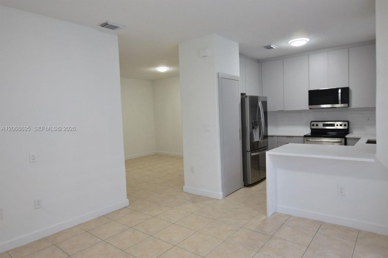 7855 NW 110th Ave , Unit 7855, Doral, FL 33178 Photo