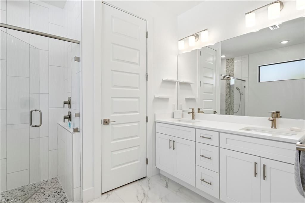 310 NW 14th St , Cape Coral, FL 33993 Photo