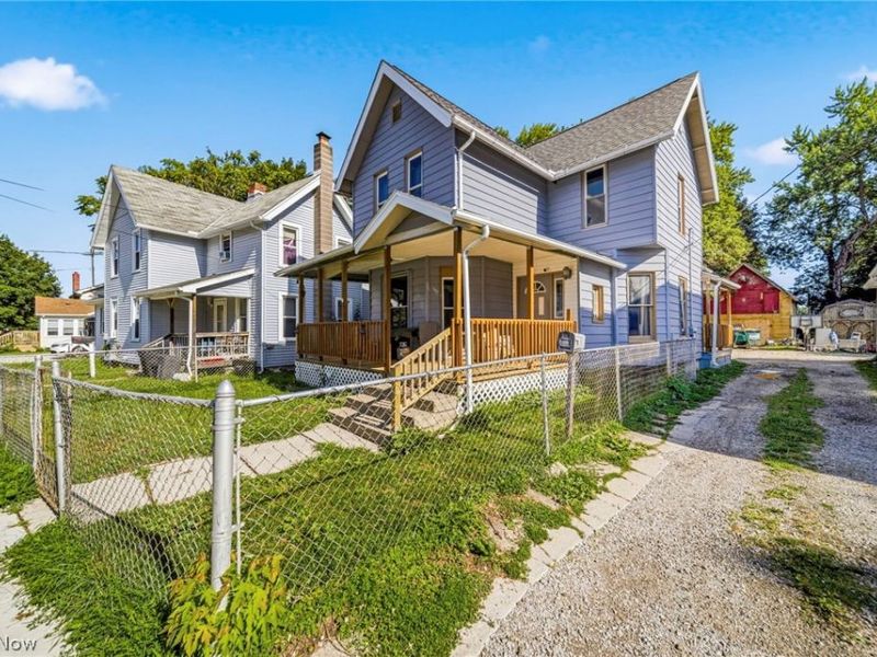 305 W 53rd Street, Ashtabula, OH 44004 Photo 2