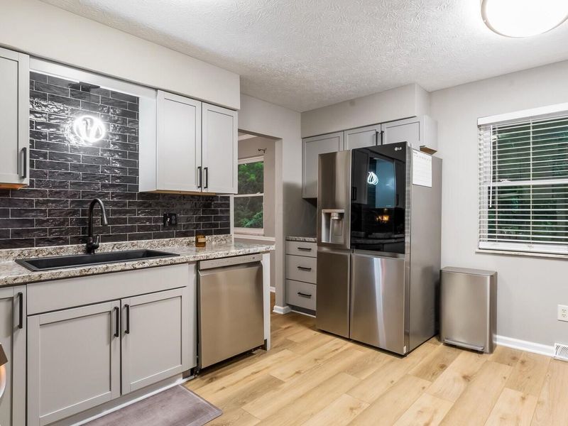 6641 Kennington Square S, Pickerington, OH 43147 Photo 15