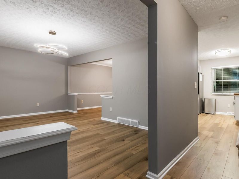 6641 Kennington Square S, Pickerington, OH 43147 Photo 6