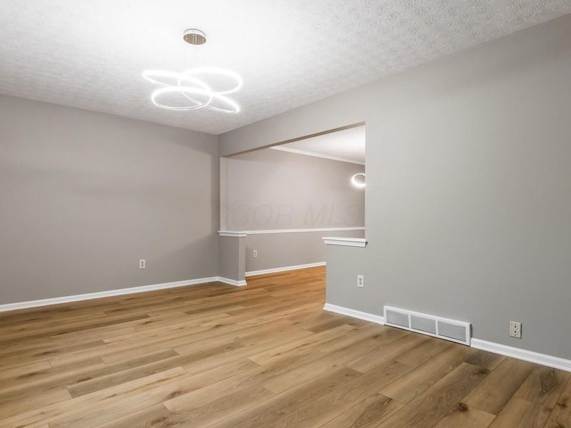6641 Kennington Square S, Pickerington, OH 43147 Photo 7