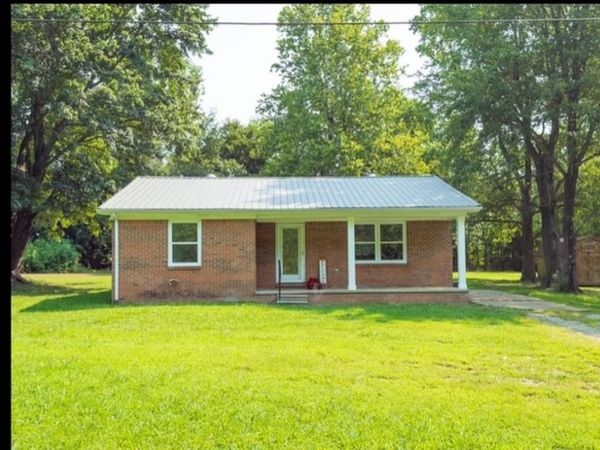 838 Park Street , Bremen, KY 42325