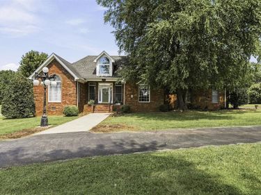 118 Little Knob Road , Smiths Grove, KY 42171