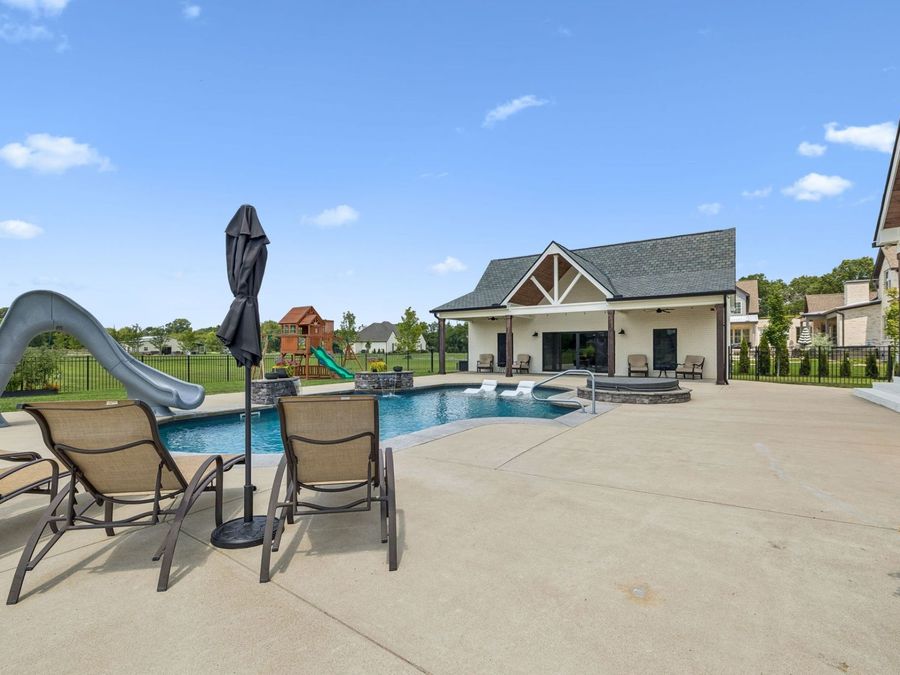 Property Image 63