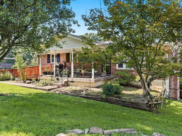 215 Shevel Dr , Goodlettsville, TN 37072