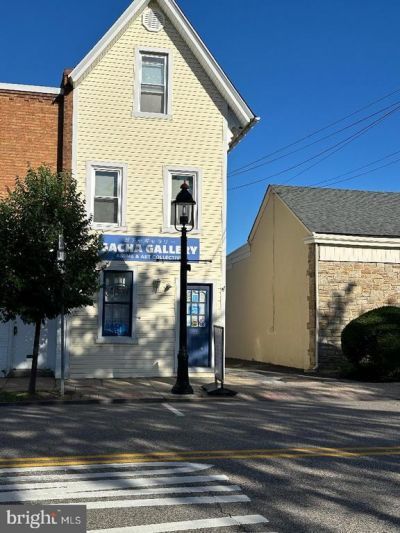 51 N YORK ROAD, HATBORO, PA 19040