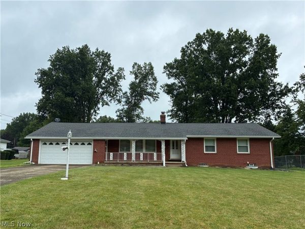 464 Catherine Street , Youngstown, OH 44505