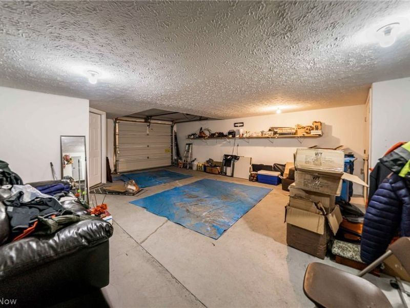 281 W Marina Parkway, Lorain, OH 44052 Photo 22