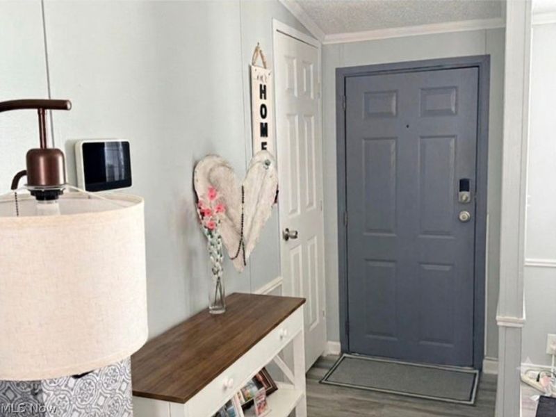 27216 Cook Rd, Unit 10, Olmsted Falls, OH 44138 Photo 6
