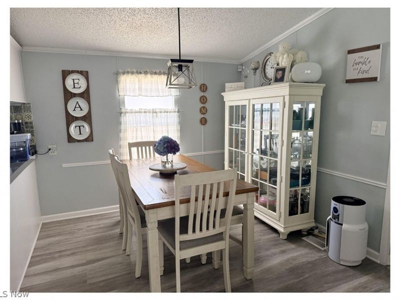 27216 Cook Rd, Unit 10, Olmsted Falls, OH 44138 Photo 7