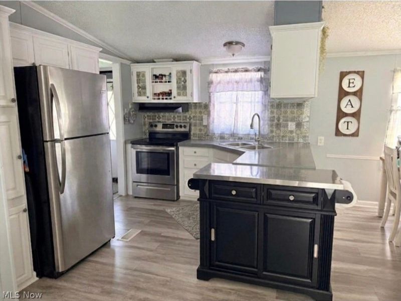 27216 Cook Rd, Unit 10, Olmsted Falls, OH 44138 Photo 9