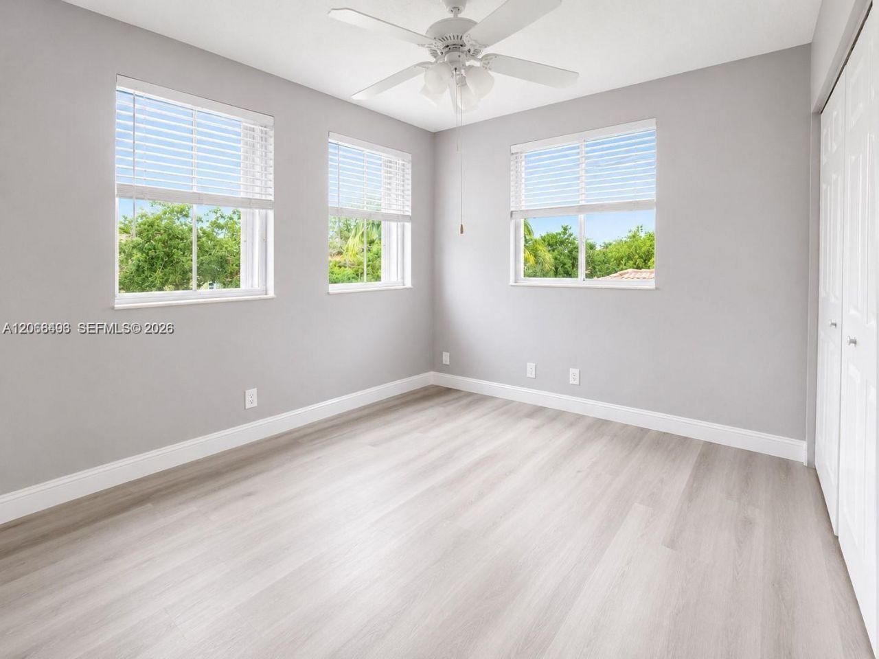 963 Falling Water Rd , Weston, FL 33326 Photo
