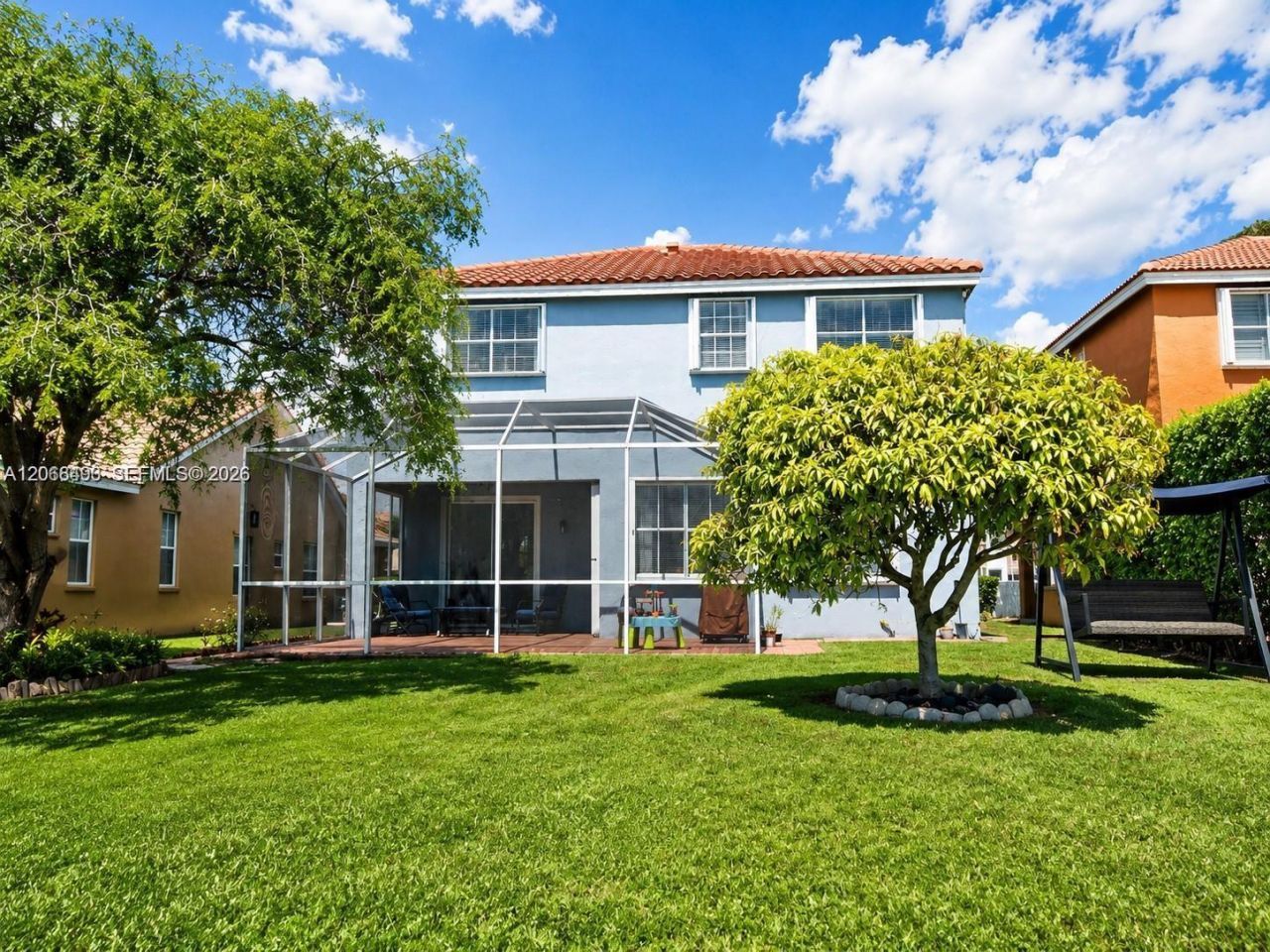 963 Falling Water Rd , Weston, FL 33326 Photo