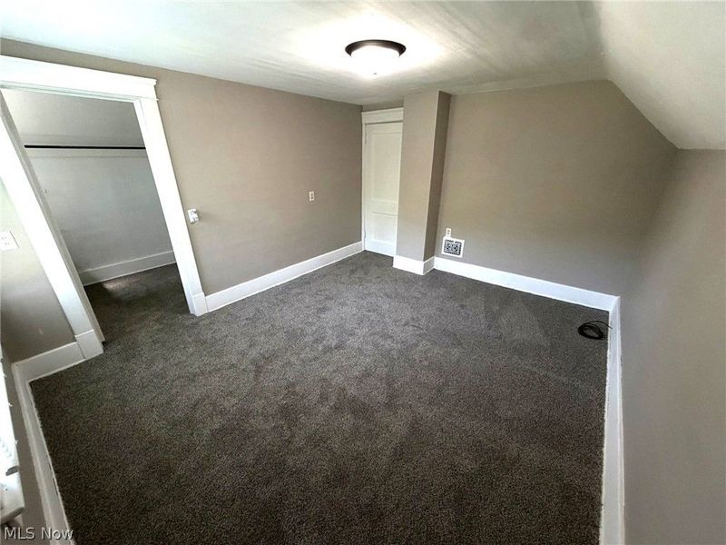 412 Iddings Avenue SE, Warren, OH 44483 Photo 15