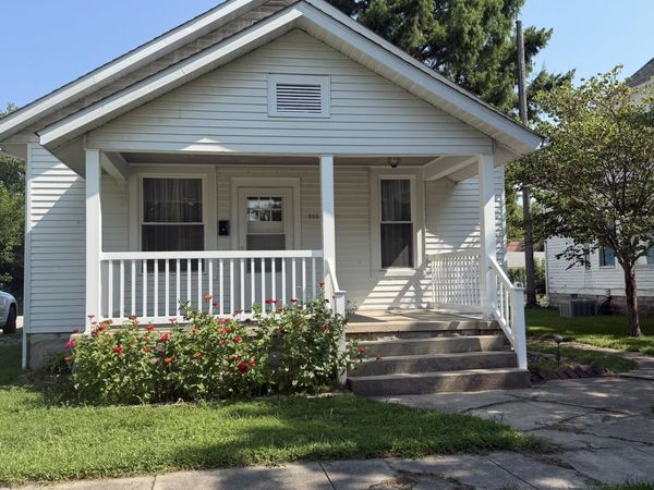 540 W 3rd Street , Centralia, IL 62801