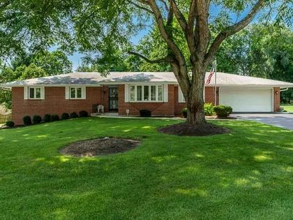 1441 CHOKECHERRY Drive Rockford, IL 61108