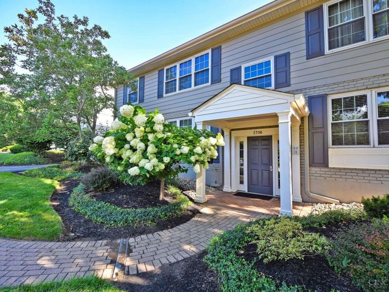 3706 Ashworth Drive, Unit C, Cincinnati, OH 45208 Photo 2