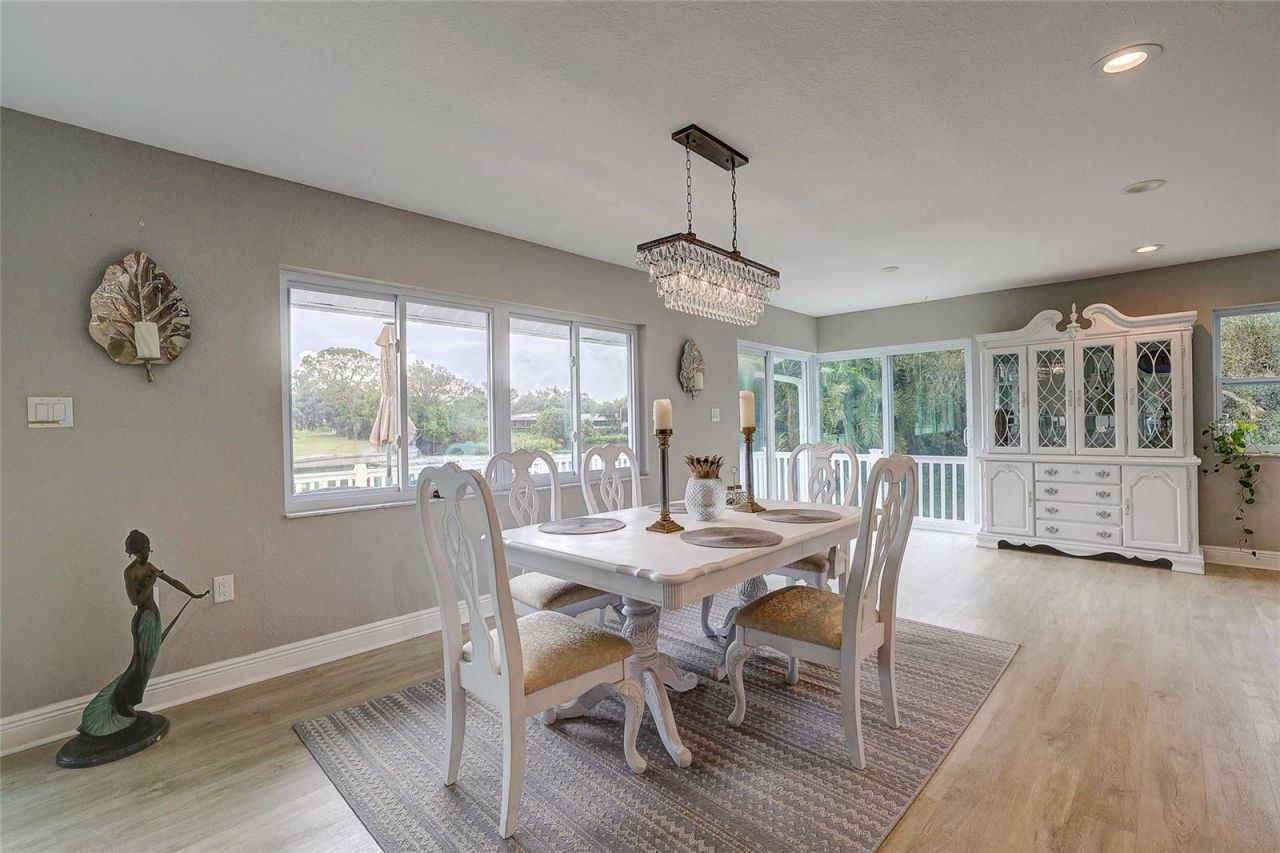3214 N Seclusion Drive, Sarasota, FL 34239 Photo