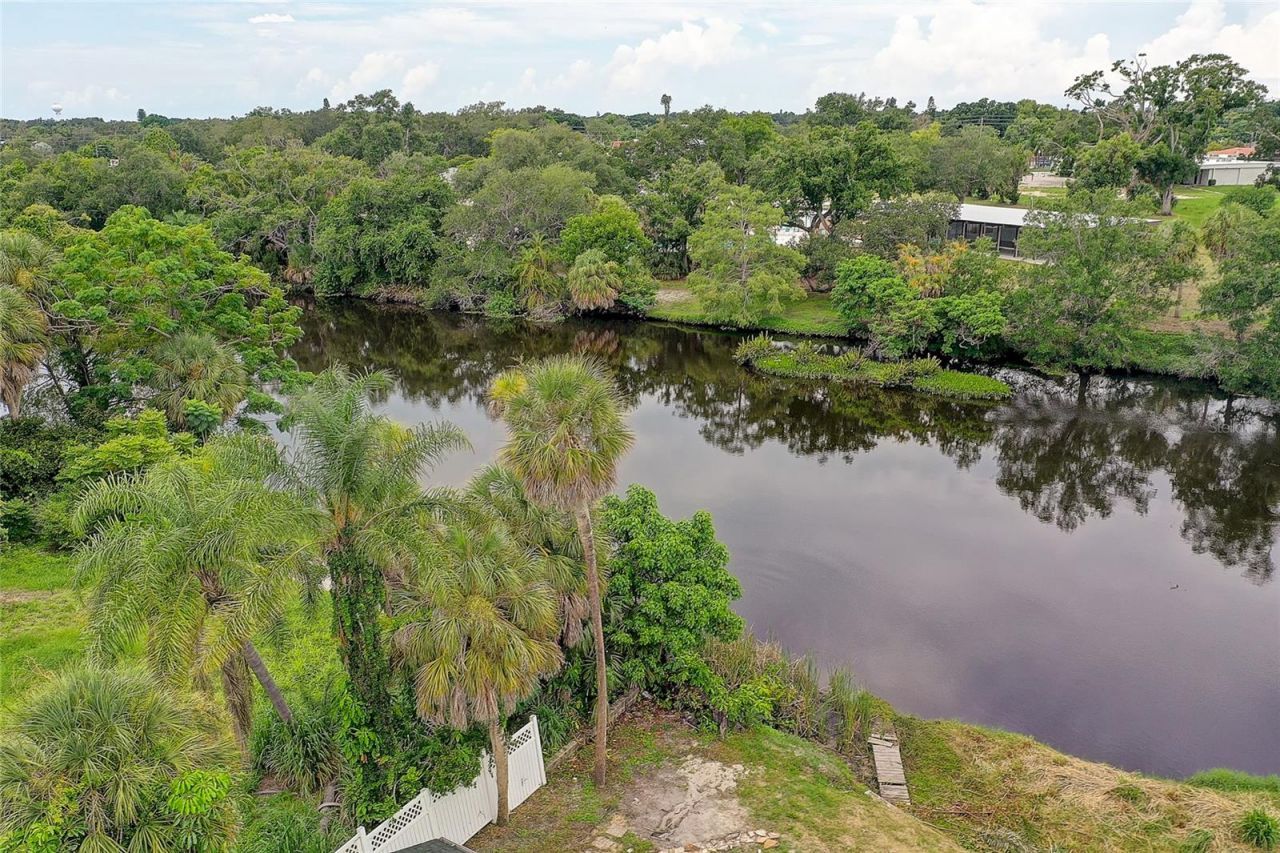 3214 N Seclusion Drive, Sarasota, FL 34239 Photo