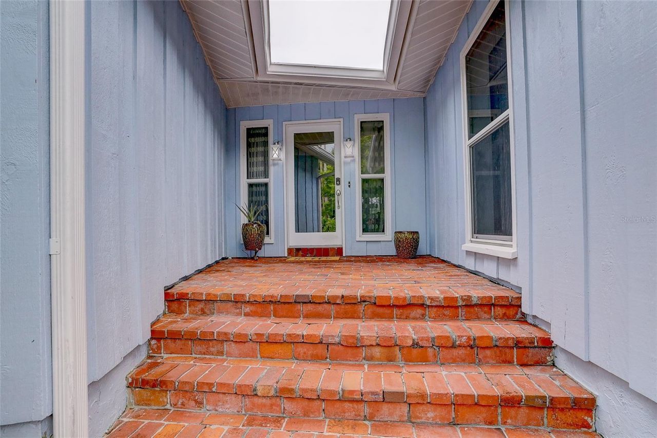 3214 N Seclusion Drive, Sarasota, FL 34239 Photo