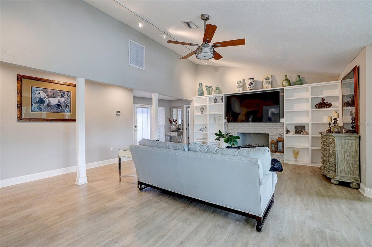 3214 N Seclusion Drive, Sarasota, FL 34239 Photo