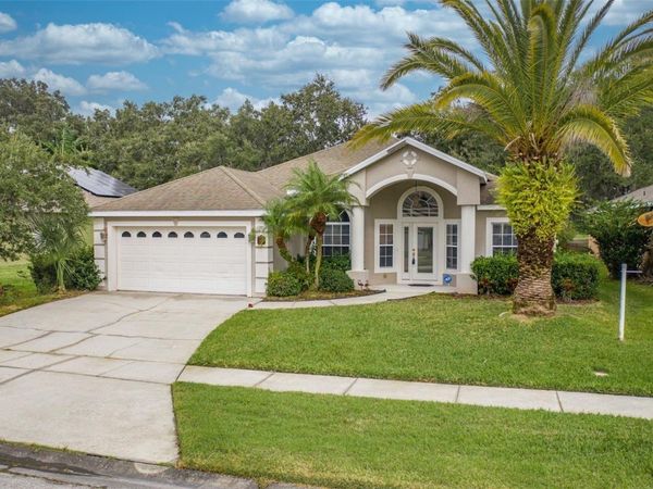 2111 EAGLEVIEW COURT , KISSIMMEE, FL 34746