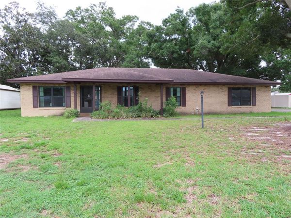 2016 AMESBURY DRIVE , AUBURNDALE, FL 33823