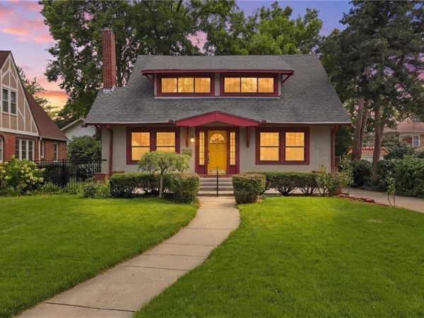 1315 W 50th Terrace, Kansas City, MO 64112