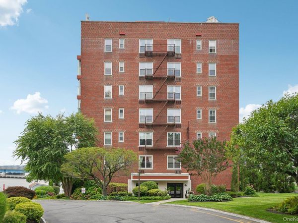 4 Salisbury Point, Unit 1D   (DIRE, Nyack, NY 10960